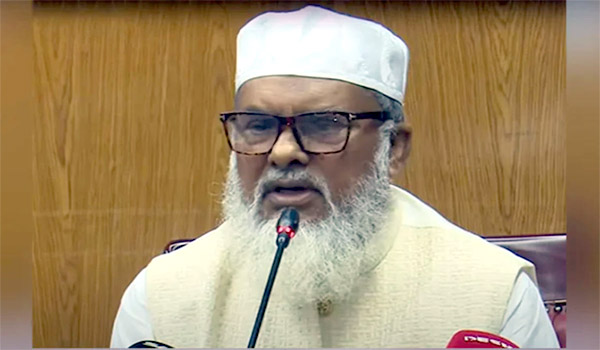 Onlaynda ruslarning oz mushuklarini sikishini va kammingini tomosha qiling. Gianna Michaels yuqori sifatli porno